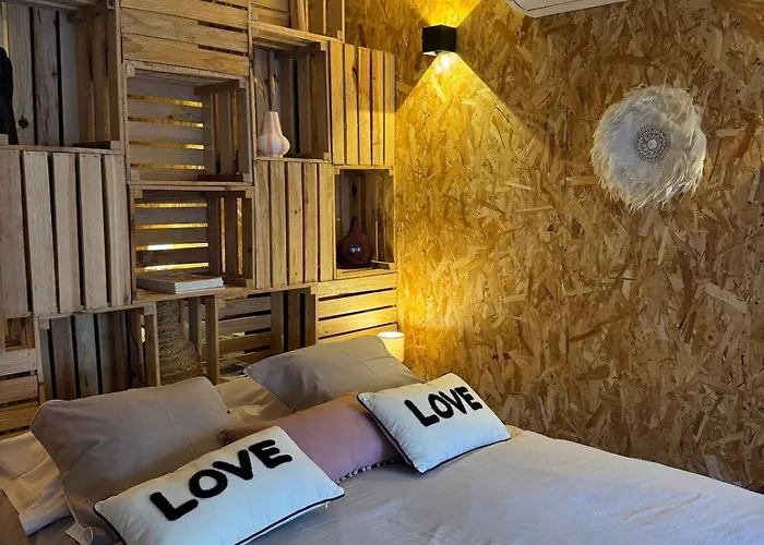 Apartment Un Duplex Pas Comme Les Autres Carcassonne